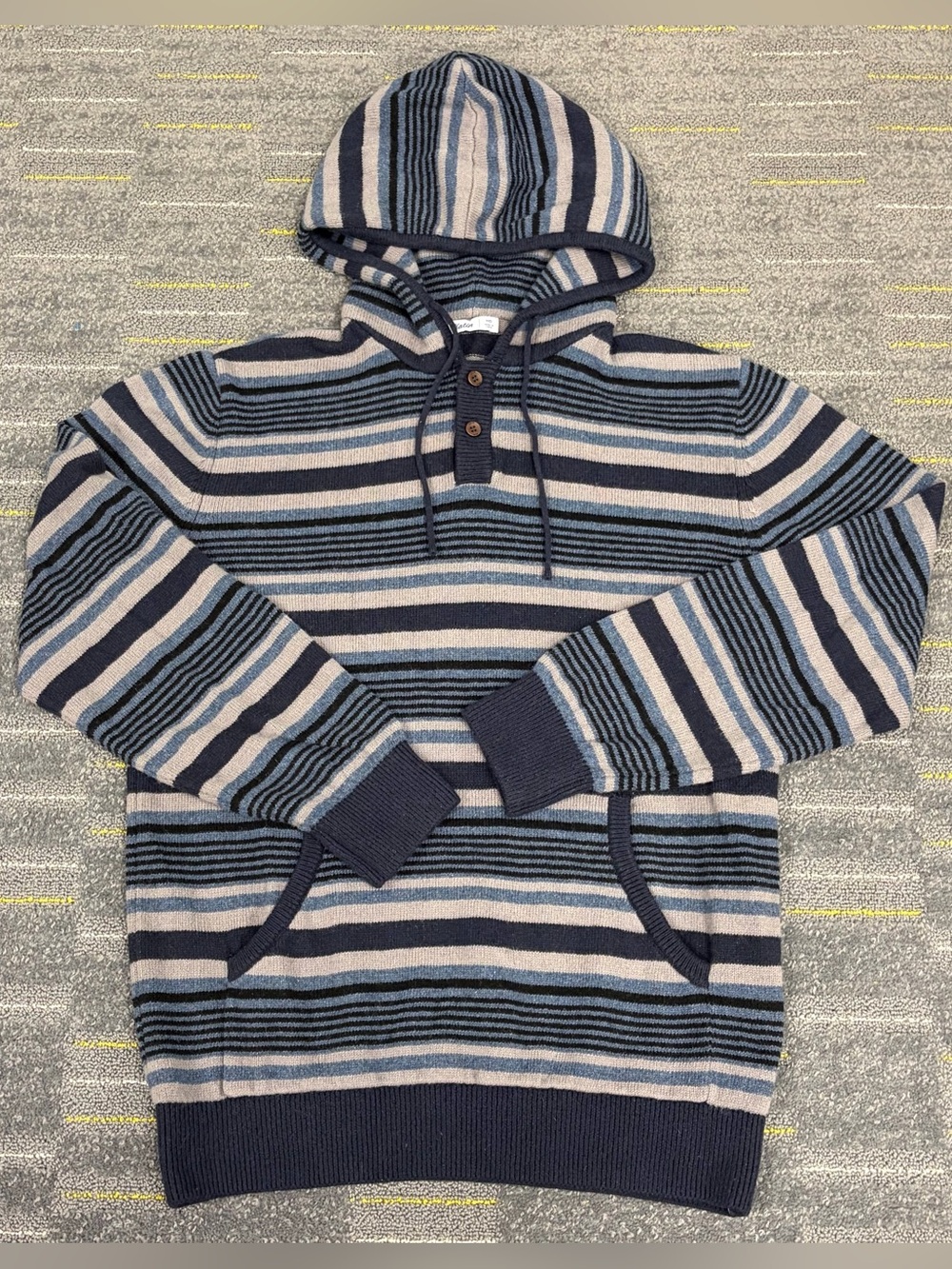 Katin Bluff Hood Sweater Men’s Medium Pullover Wool Blend Striped Pocket Outdoor